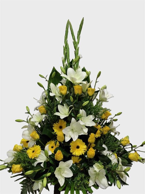 Centro Suelo Decorativo Amarillo y Blanco